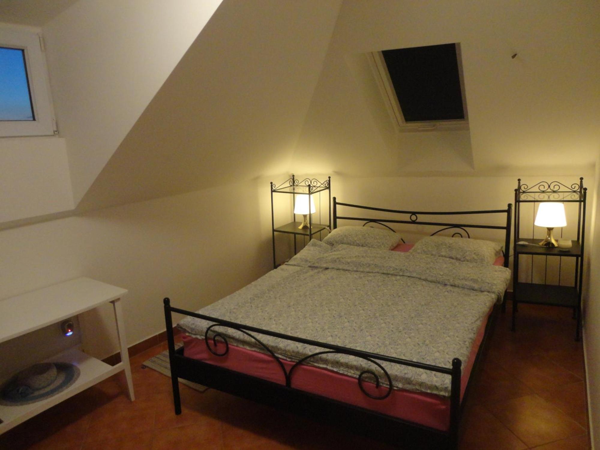 Apartment Gliha Jelsa  Rum bild